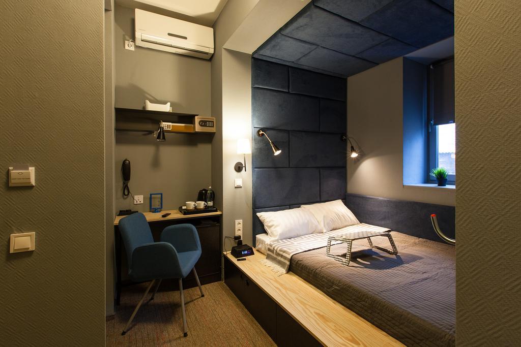 Newport Hotell Dnipro Eksteriør bilde
