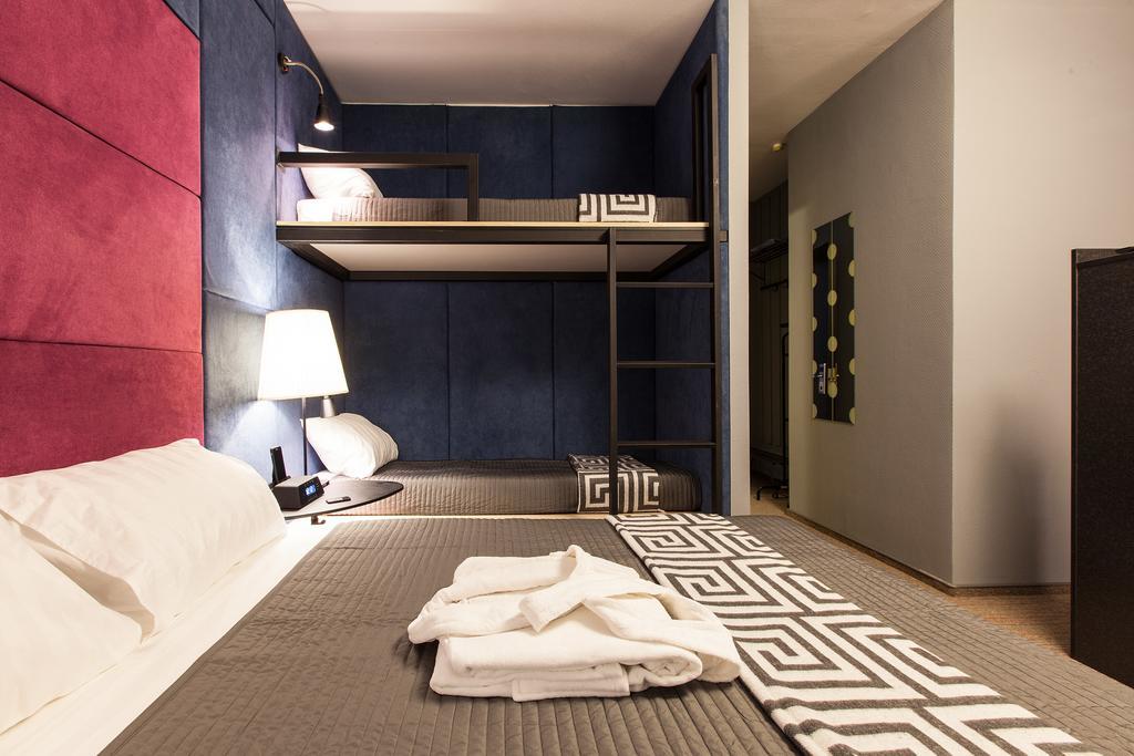 Newport Hotell Dnipro Eksteriør bilde