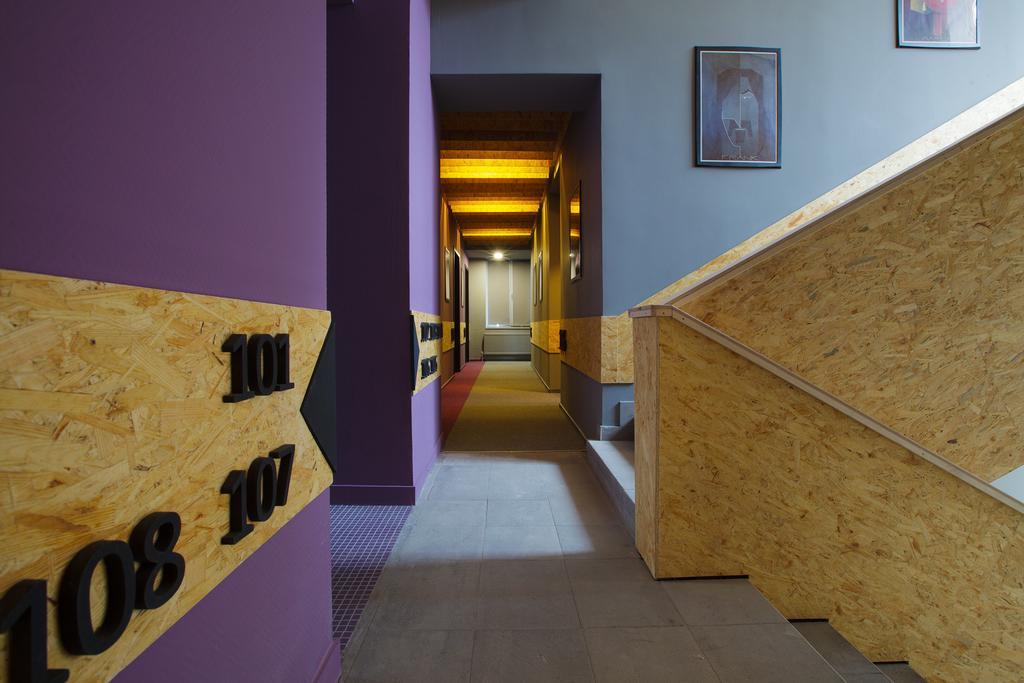 Newport Hotell Dnipro Eksteriør bilde