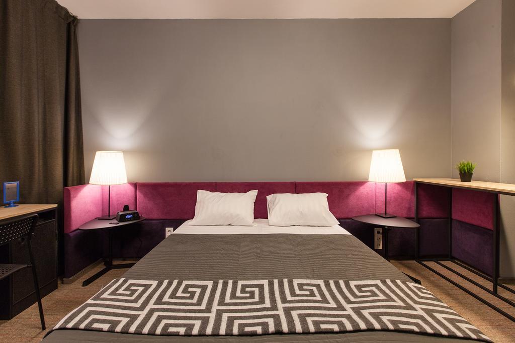 Newport Hotell Dnipro Eksteriør bilde